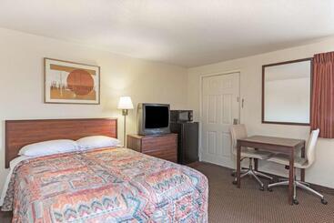 هتل Country Inn & Suites By Radisson, Flagstaff Downtown, Az