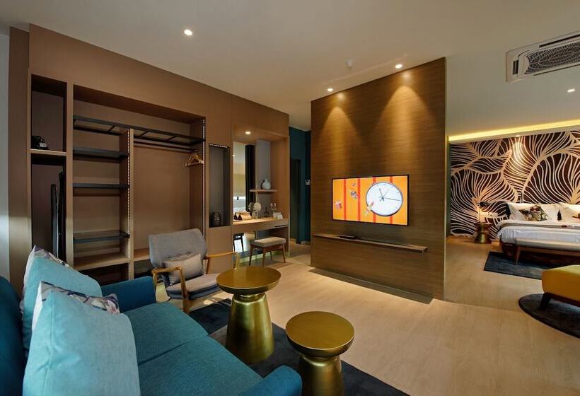 پانسیون Sojourn Guest House