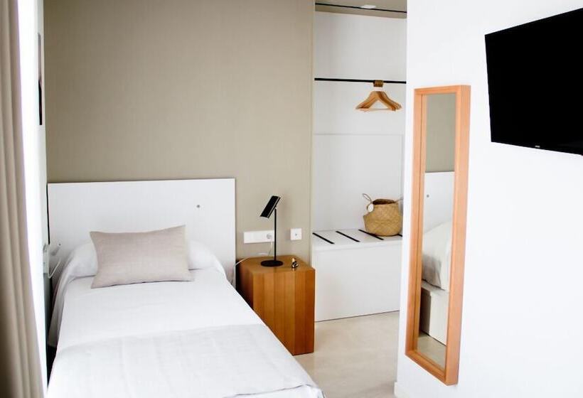 پانسیون Sosiego Hostal De Mar