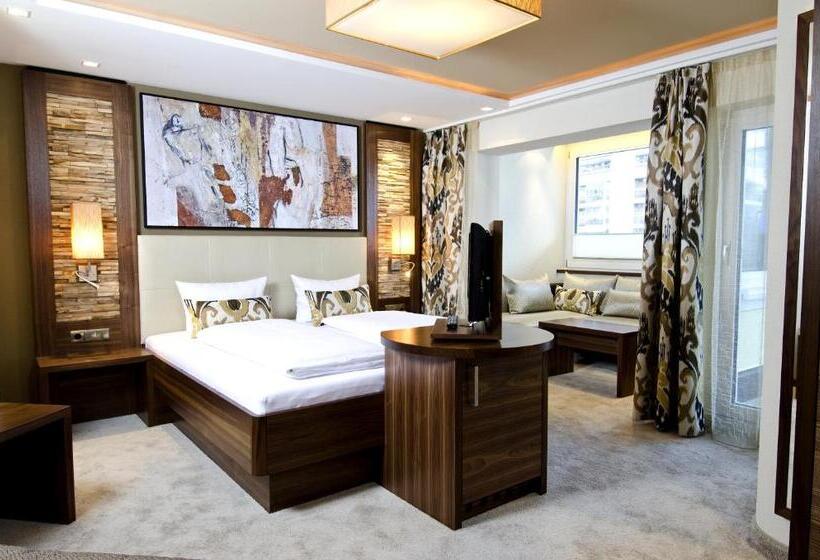 هتل Garni Astoria