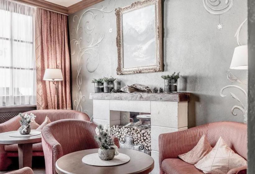 هتل Garni Caroline