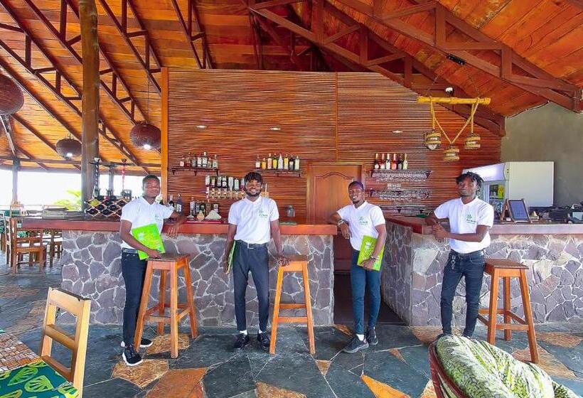 Lemon Beach Resort