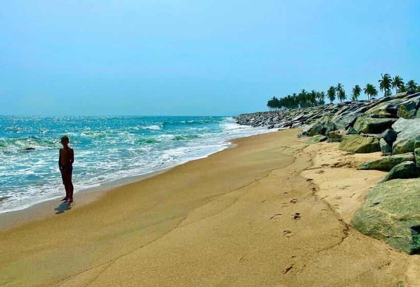 Lemon Beach Resort