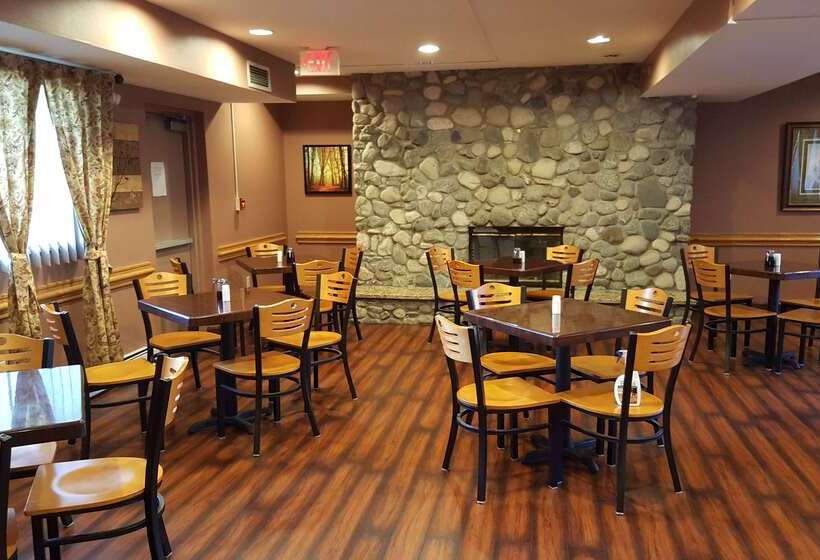 בית מלון כפרי Americas Best Value Inn & Suites Anchorage Airport