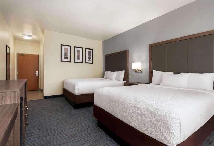 هتل Wingate By Wyndham Appleton