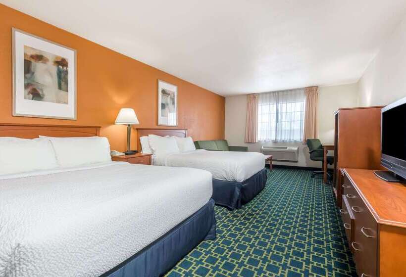 هتل Baymont By Wyndham Santa Fe
