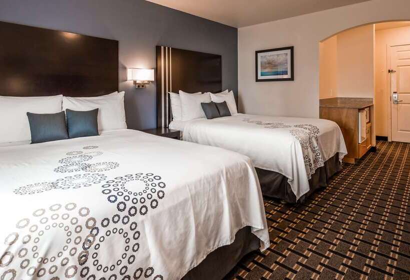 호텔 Best Western Plus Edmonds Harbor Inn