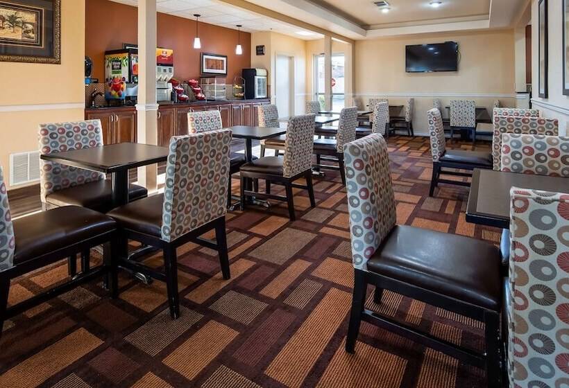 فندق Best Western Plus Lubbock Windsor Inn