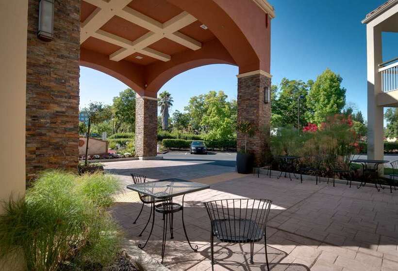 בית מלון כפרי Best Western Plus Rancho Cordova Inn