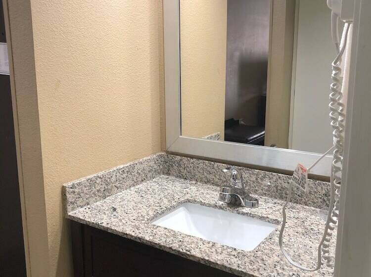 ホテル Comfort Inn & Suites Kannapolis   Concord