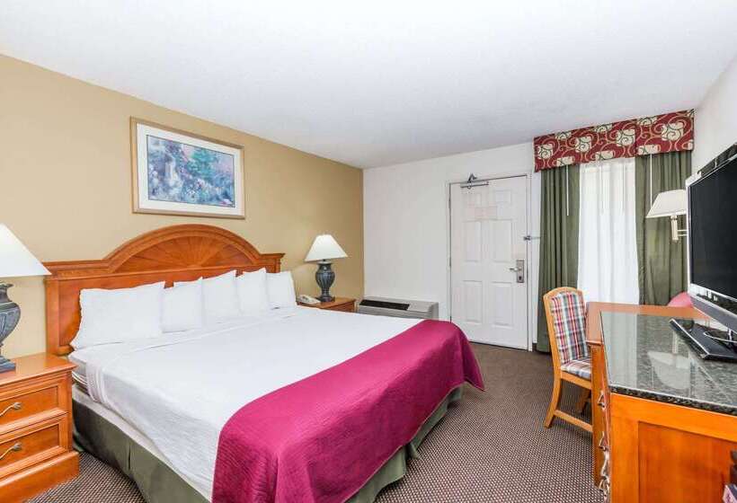 فندق Days Inn By Wyndham West Des Moines   Clive
