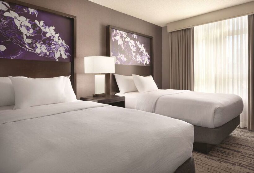 فندق Embassy Suites By Hilton Atlanta At Centennial Olympic Park