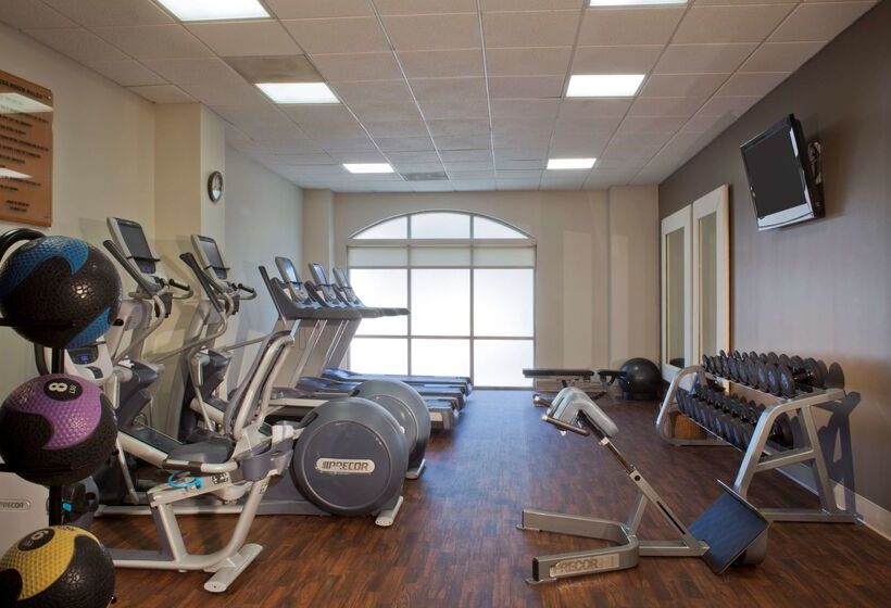 هتل Embassy Suites By Hilton Dallas Near The Galleria