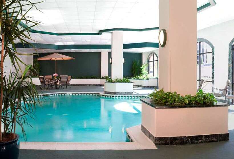 هتل Embassy Suites By Hilton Houston Near The Galleria