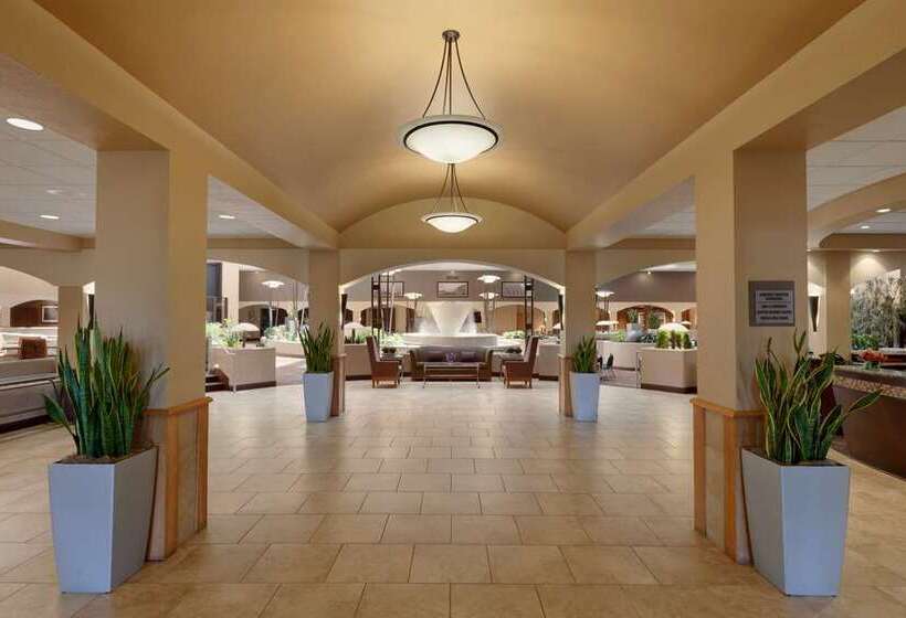 هتل Embassy Suites By Hilton Kansas City International Airport