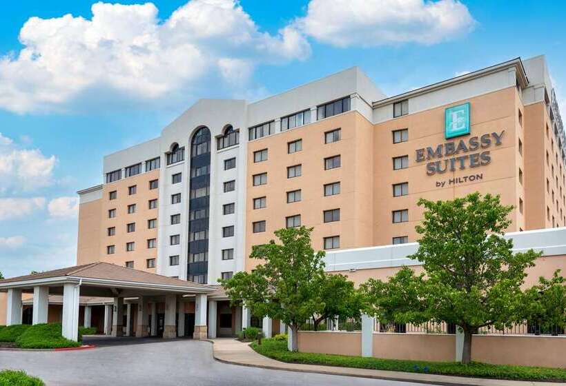هتل Embassy Suites By Hilton Kansas City International Airport
