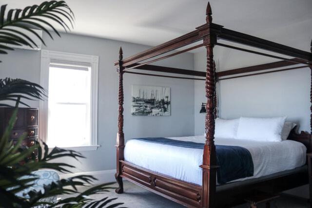酒店 Emerson Inn By The Sea