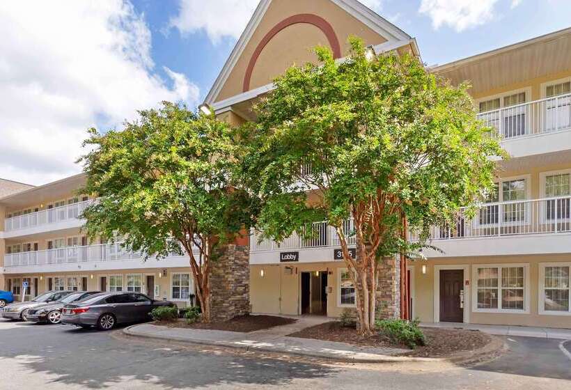 Hotel Extended Stay America Select Suites  Durham  University