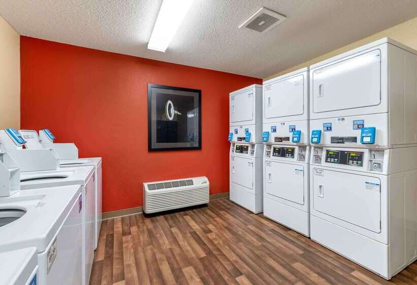 בית מלון כפרי Extended Stay America Select Suites  Minneapolis  Eden Prairie  Valley View Road