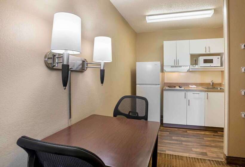 هتل Extended Stay America Select Suites  Raleigh  Rdu Airport