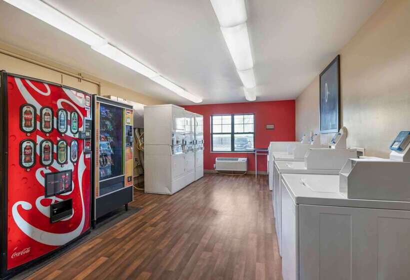 ホテル Suburban Studios Columbus North