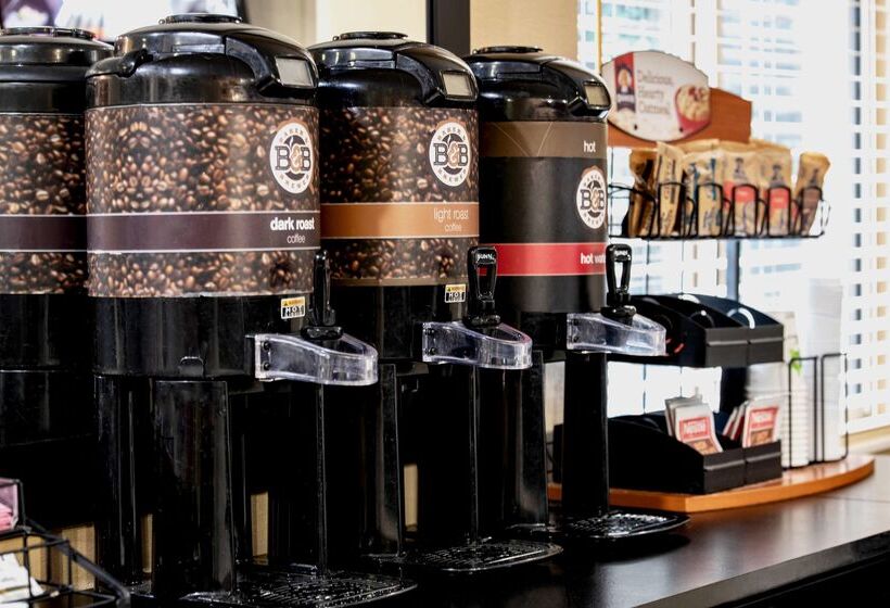 ホテル Extended Stay America Suites  Fresno  North