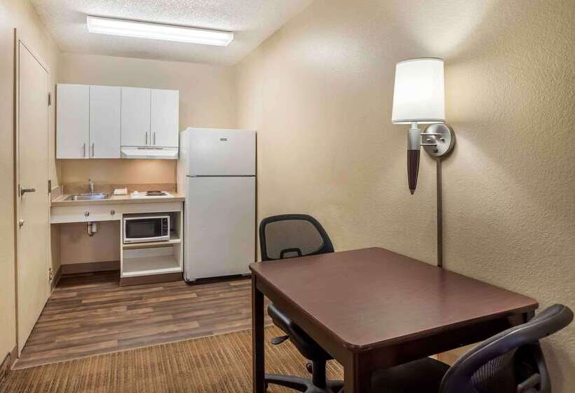 ホテル Extended Stay America Suites  Fresno  North
