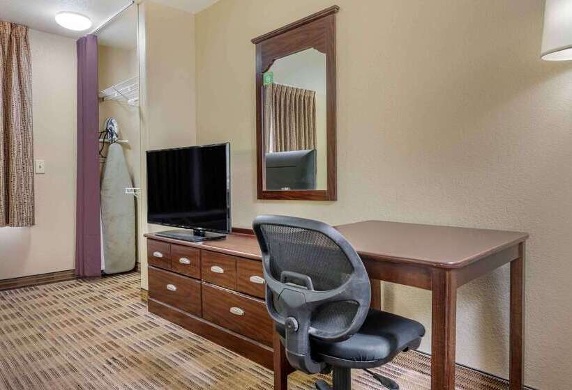 בית מלון כפרי Extended Stay America Suites  Los Angeles  Ontario Airport