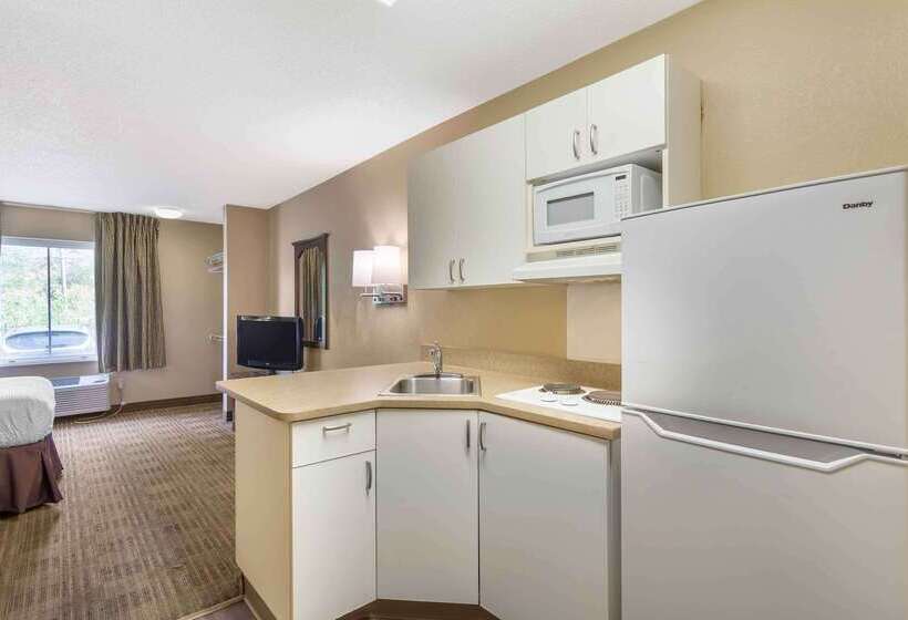 בית מלון כפרי Studio 6 Memphis, Tn – East Memphis