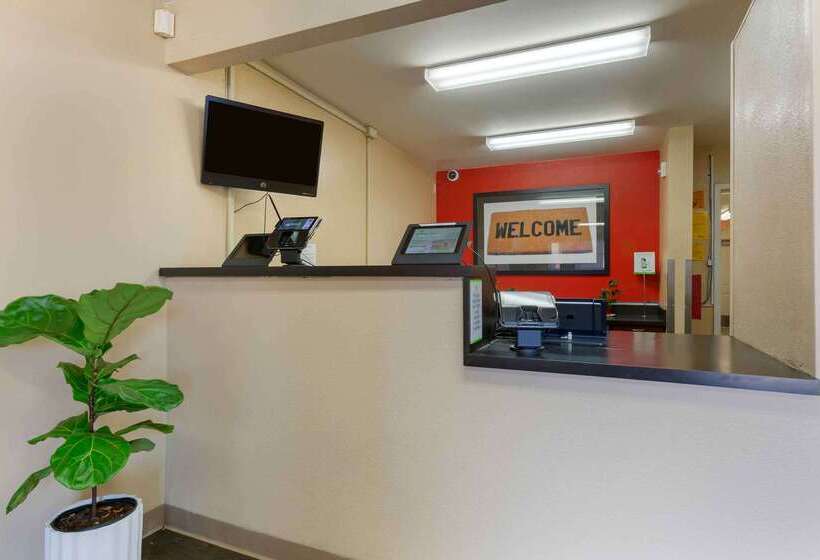 호텔 Extended Stay America Select Suites   Phoenix   Scottsdale   North