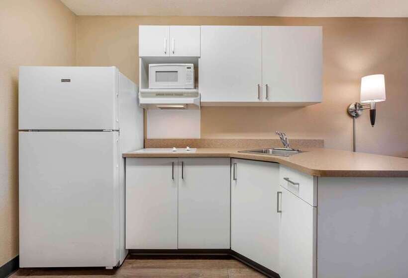 בית מלון כפרי Extended Stay America Suites  Sacramento  Roseville