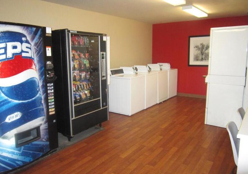 בית מלון כפרי Extended Stay America Suites  Sacramento  White Rock Rd