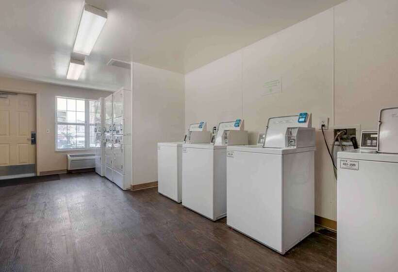 בית מלון כפרי Extended Stay America Suites  Santa Rosa  South