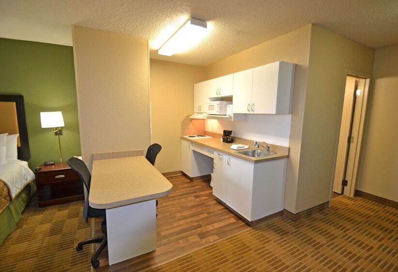 هتل Extended Stay America Suites  Toledo  Holland