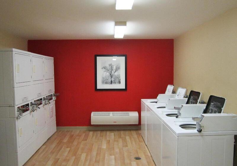 Отель Extended Stay America Suites Orange County Huntington Beach