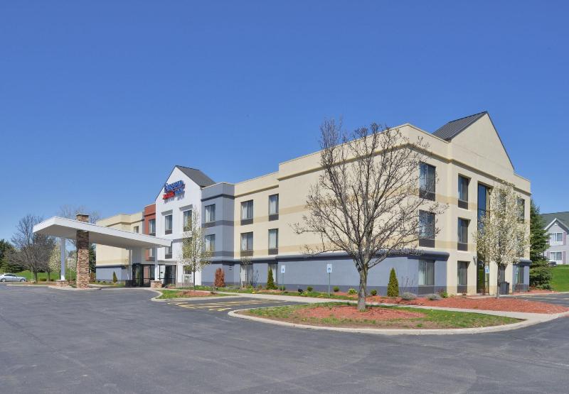 هتل Fairfield By Marriott Rochester Henrietta/university Area