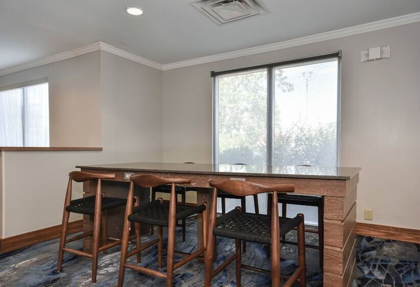 هتل Fairfield Inn By Marriott Columbia Northwest / Harbison