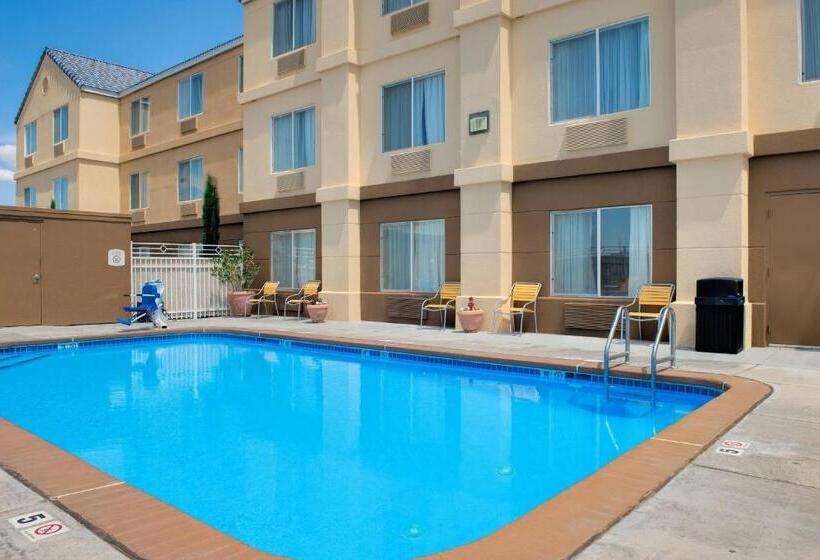 هتل Fairfield Inn By Marriott Las Cruces