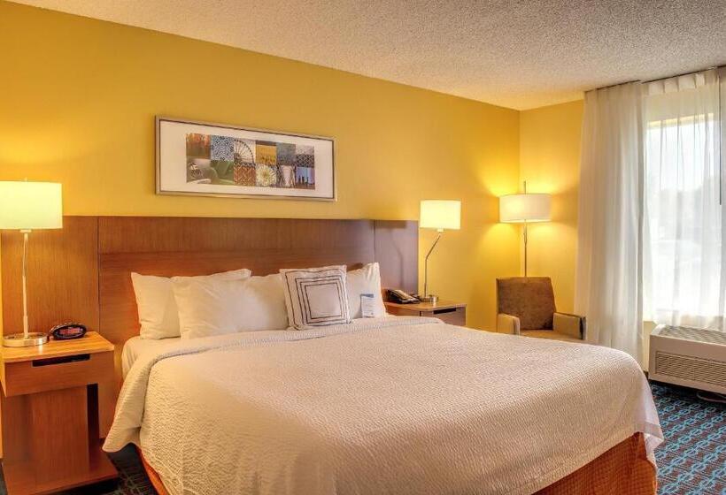 هتل Fairfield Inn Las Cruces