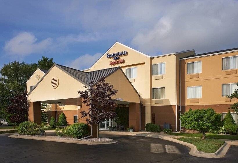 هتل Fairfield Inn By Marriott Port Huron