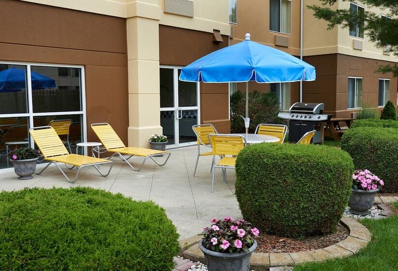 هتل Fairfield Inn By Marriott Port Huron
