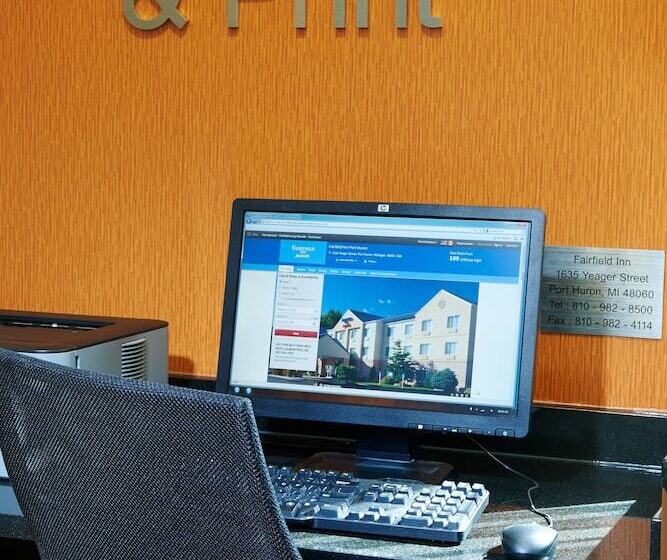 هتل Fairfield Inn By Marriott Port Huron