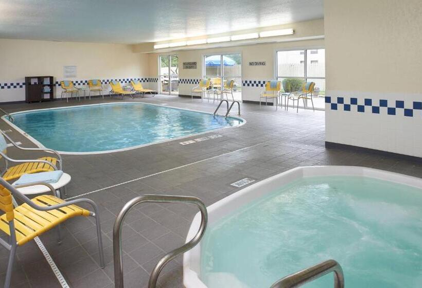 هتل Fairfield Inn By Marriott Port Huron