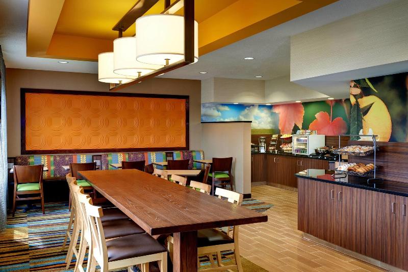 هتل Fairfield Inn By Marriott Port Huron