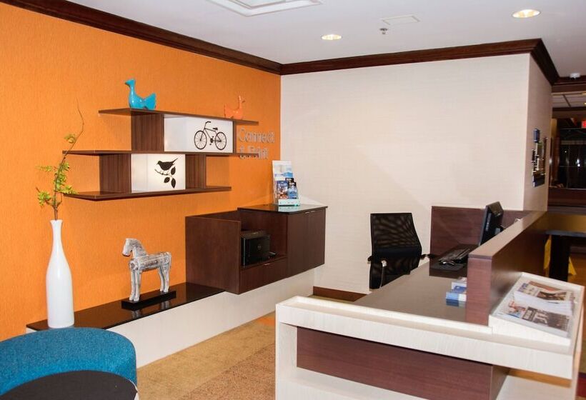 ホテル Fairfield Inn & Suites Butler