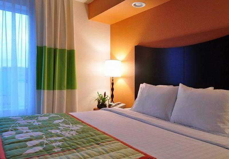 هتل Fairfield Inn & Suites By Marriott Denver Aurora/medical Center