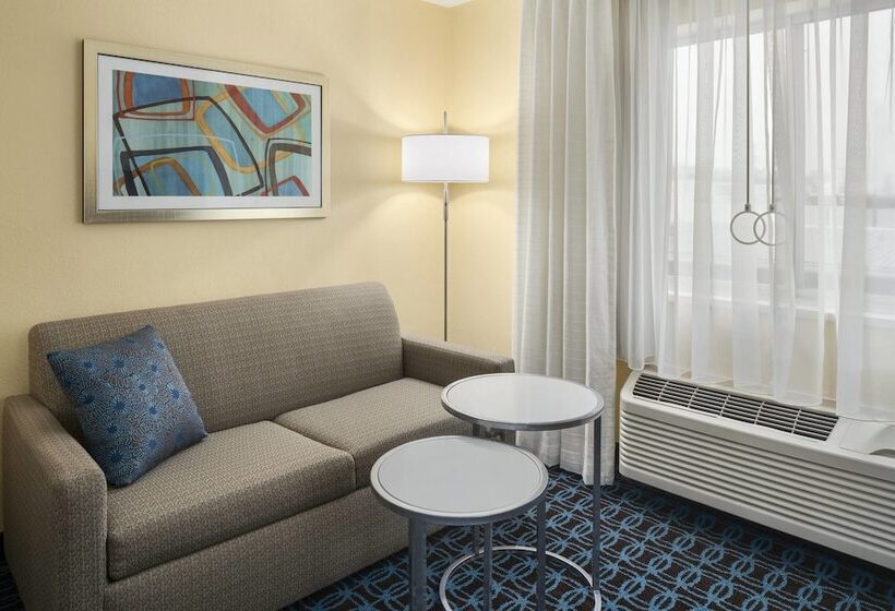 ホテル Fairfield Inn & Suites Lima