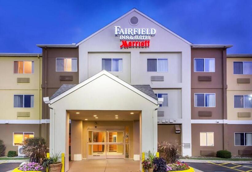 هتل Fairfield Inn & Suites Canton