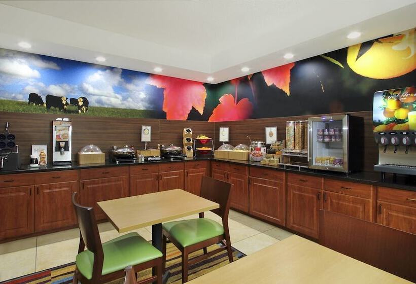 هتل Fairfield Inn & Suites Colorado Springs South