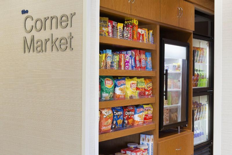 هتل Fairfield Inn & Suites Fort Worth University Drive